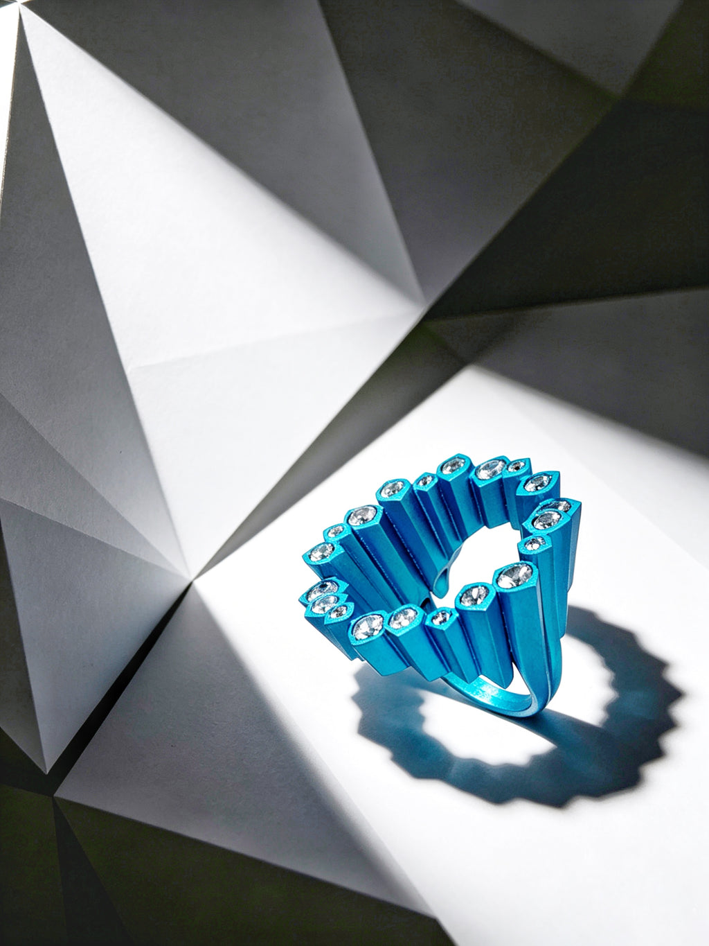 English: Electric Blue Pixel Ring | Titanium & Lab Diamonds Geometric Statement Piece