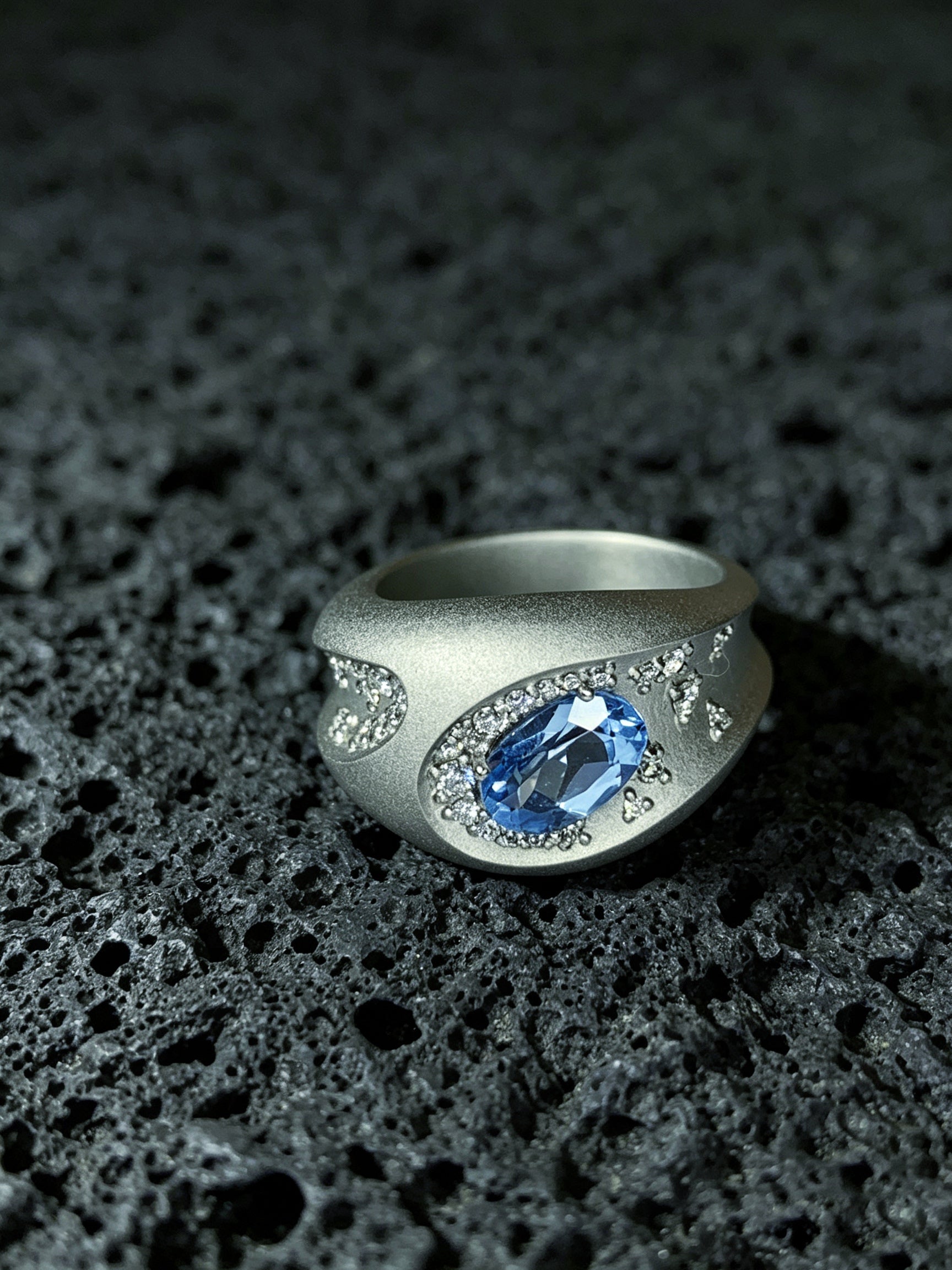 Meteor Crater Titanium Ring | Oval Synthetic Spinel with Scattered Pavé Synthetic Diamonds, Custom Ring Size Available